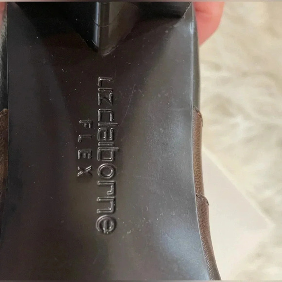 Liz Claiborne Flex Trinity Leather Ankle Boots Reddish Brown Size 8.5 - Picture 8 of 14